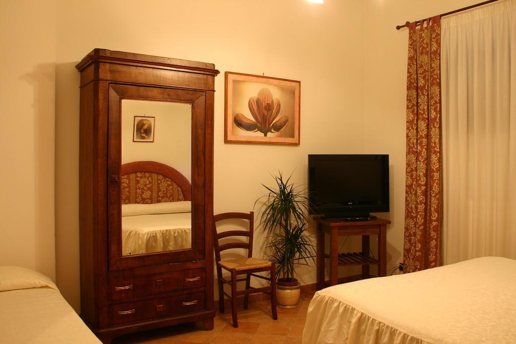 B&B Le Palme Bassano Romano 외부 사진